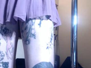 freakyfeline on cam for live i sexy video chat