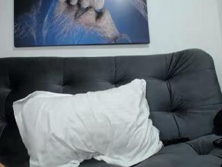 iris-hill on cam for live i sexy video chat