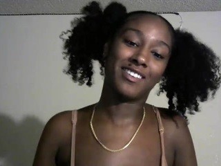 shaniatwainxo on cam for live i sexy video chat