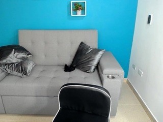 msseva-lovia on cam for live i sexy video chat