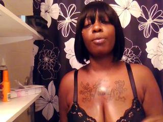 sallleyboo on cam for live i sexy video chat