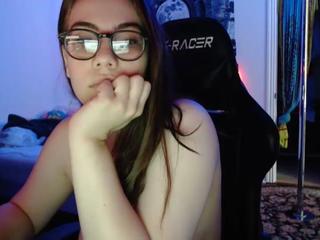 EmeraldDaydream on cam for live i sexy video chat