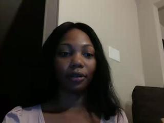 Lauren on cam for live i sexy video chat