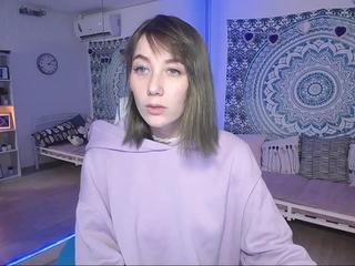 Djuna Robb on cam for live i sexy video chat
