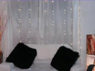 lucycooper on cam for live i sexy video chat