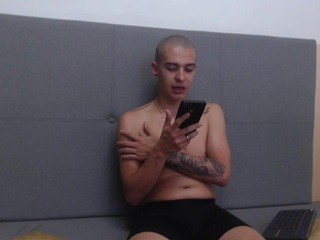 lindsay-hank on cam for live i sexy video chat