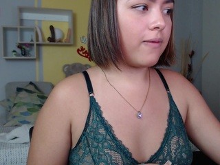 angelin-cute on cam for live i sexy video chat