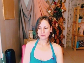 AvroraRa on cam for live i sexy video chat