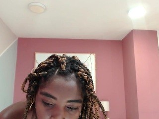 carla-foxx on cam for live i sexy video chat