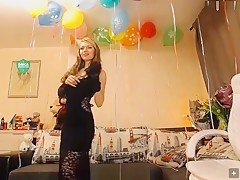 Стриптиз на день рождения MeriLovely
