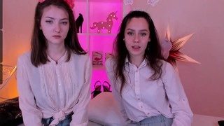 Erica and Dina on cam for live i sexy video chat