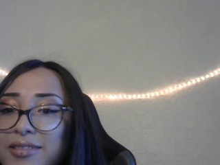 ?, tishbombbomb? on cam for live i sexy video chat