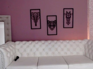 My name is Mia , ? on cam for live i sexy video chat