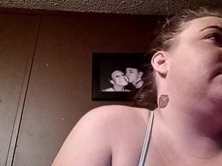 thickblondepoisonivy on cam for live i sexy video chat