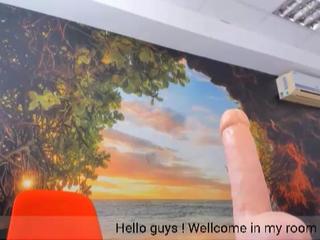 xxsbrunette on cam for live i sexy video chat