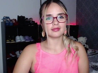 AllysonEliot on cam for live i sexy video chat