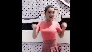 抖音热门合集tiktok #13 超性感的小姐姐们，看完第三个我就感觉我要恋爱了【精品合集】