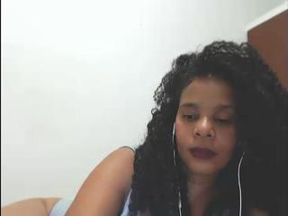 QueenMercury on cam for live i sexy video chat