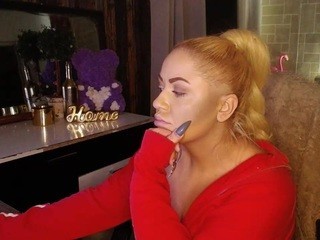 Sashaa on cam for live i sexy video chat