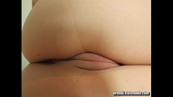 Teen Amateur Cutie Models Her Pussy