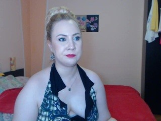 LexyGold on cam for live i sexy video chat