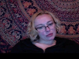 lydia-lov on cam for live i sexy video chat