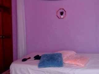 sara-williams8 on cam for live i sexy video chat