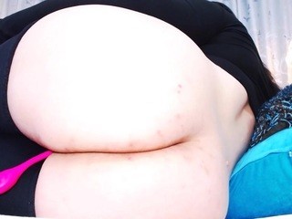aleexis-sexy-ass on cam for live sex chat