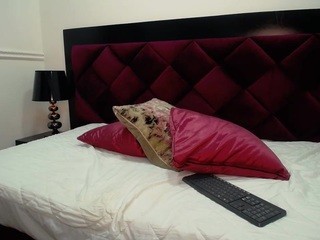 allison-stevens on cam for live sex chat