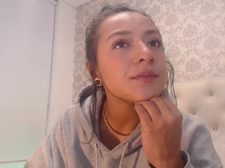 amapolaunicorn on cam for live sex chat