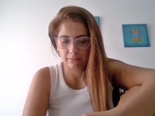 Ambarr , ?? on cam for live sex chat