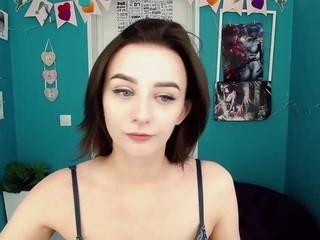 bonniejames on cam for live sex chat
