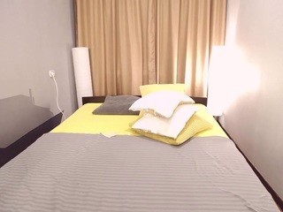 Camilla on cam for live sex chat
