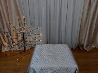 clementinaa on cam for live sex chat