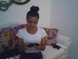 destinyhills on cam for live sex chat