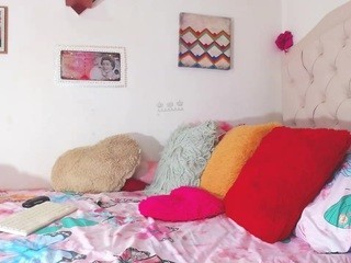 ♥, AlissiaTrece♥ on cam for live sex chat