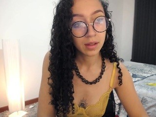 ?, curlysweet? on cam for live sex chat