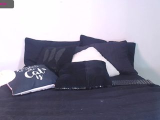 G I G I , ? on cam for live sex chat