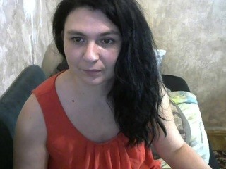 joannelson on cam for live sex chat