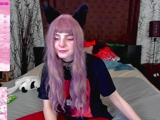 Kitty_Kirrra on cam for live sex chat