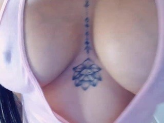 krystalreichell on cam for live sex chat