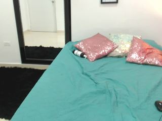 laurenrouse on cam for live sex chat