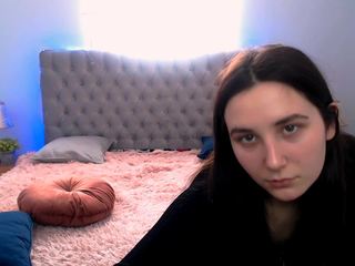 lizzie-knight on cam for live sex chat