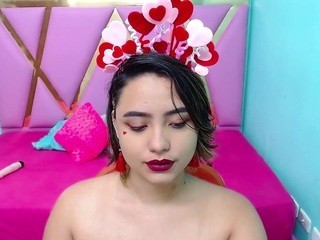 Megan, ♫ on cam for live sex chat