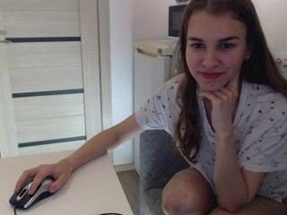 mollysmith on cam for live sex chat