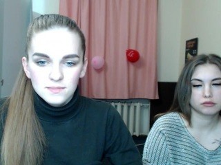pettylove on cam for live sex chat