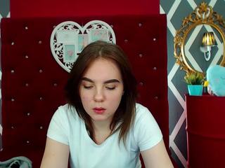 rachelmeeow on cam for live sex chat