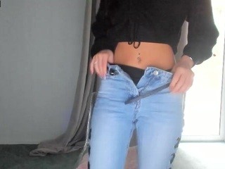 rebekabell on cam for live sex chat