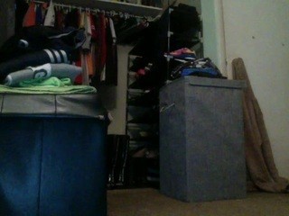 Reina’s Room on cam for live sex chat