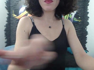 sallysnatch on cam for live sex chat